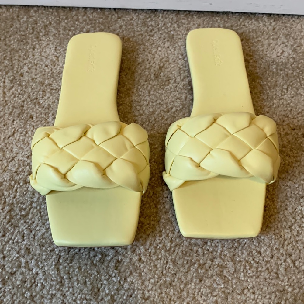 Open Edit Yellow Slide Sandals (Size 8)